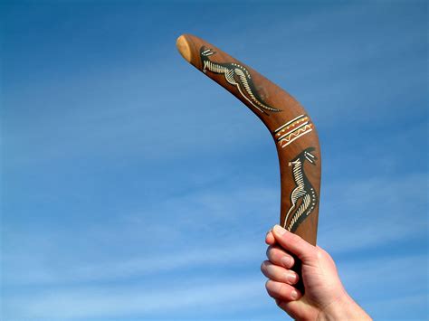 BOOMERANG .
